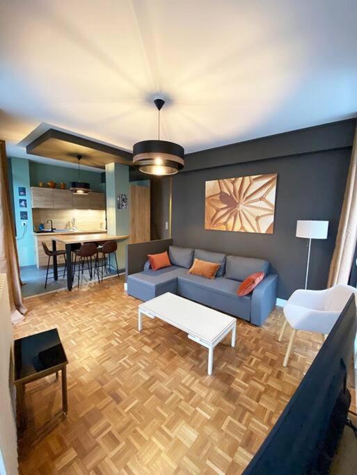 Les Quatre Piliers - 1 Min Palais Jacques Coeur Apartment Bourges Exterior photo